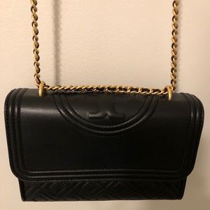 • Tory Burch purse •